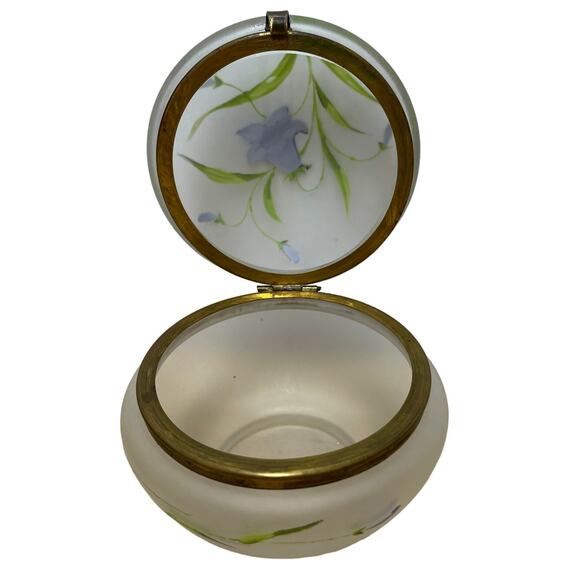 Vintage Hand Painted Clear Frost Hinge Lid Vanity Jar Floral Good Used Condition - Picture 6 of 9